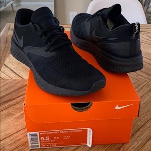 Nike Odyssey React 2 flyknit men’s size 9.5